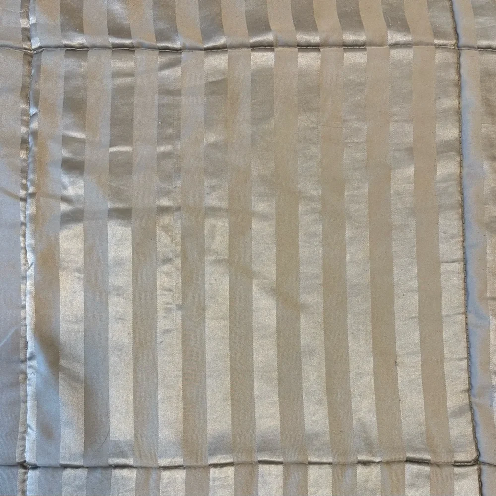 Striped Comforter Bedspread Ultra Stripes Luxury Hotel Style Silver Full Queen